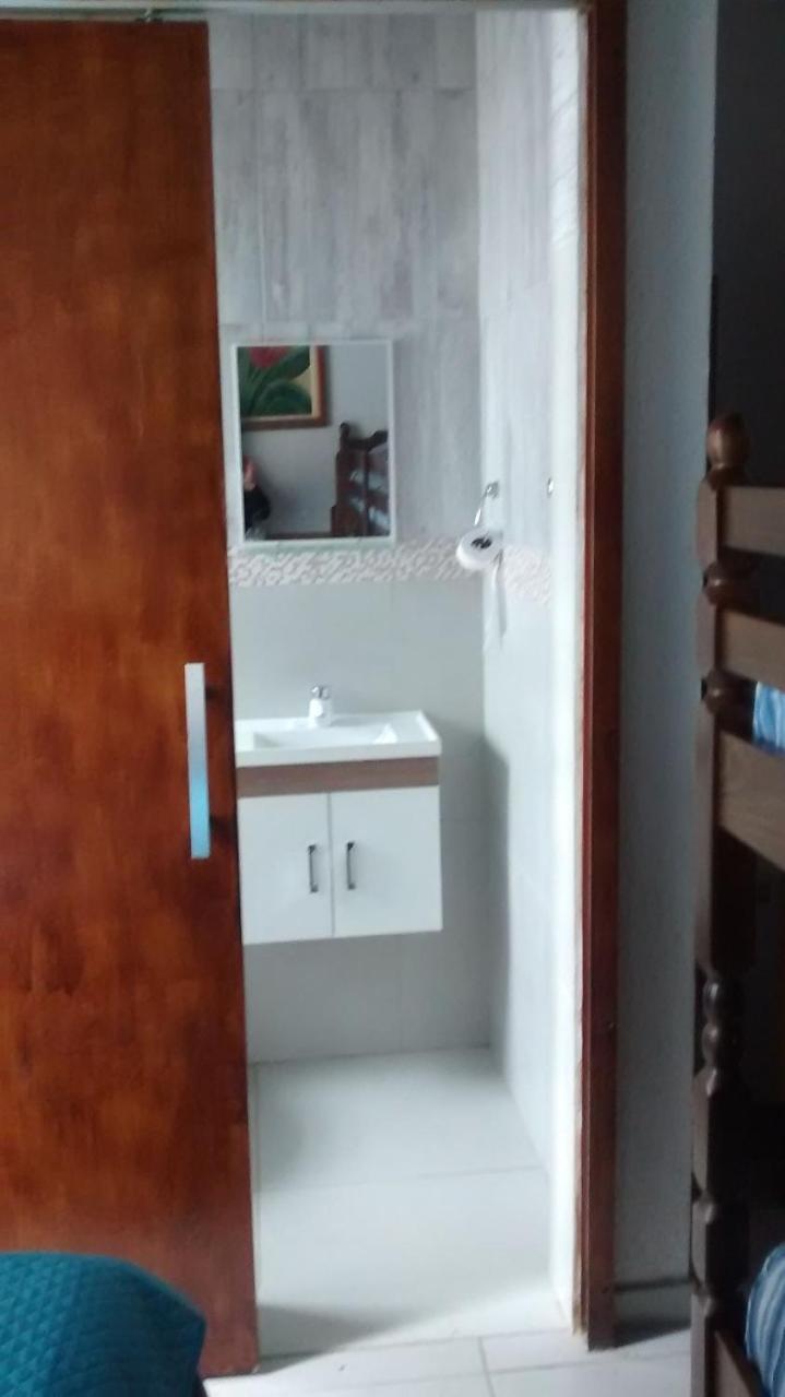 Отель Cariboni Гуаружа Экстерьер фото